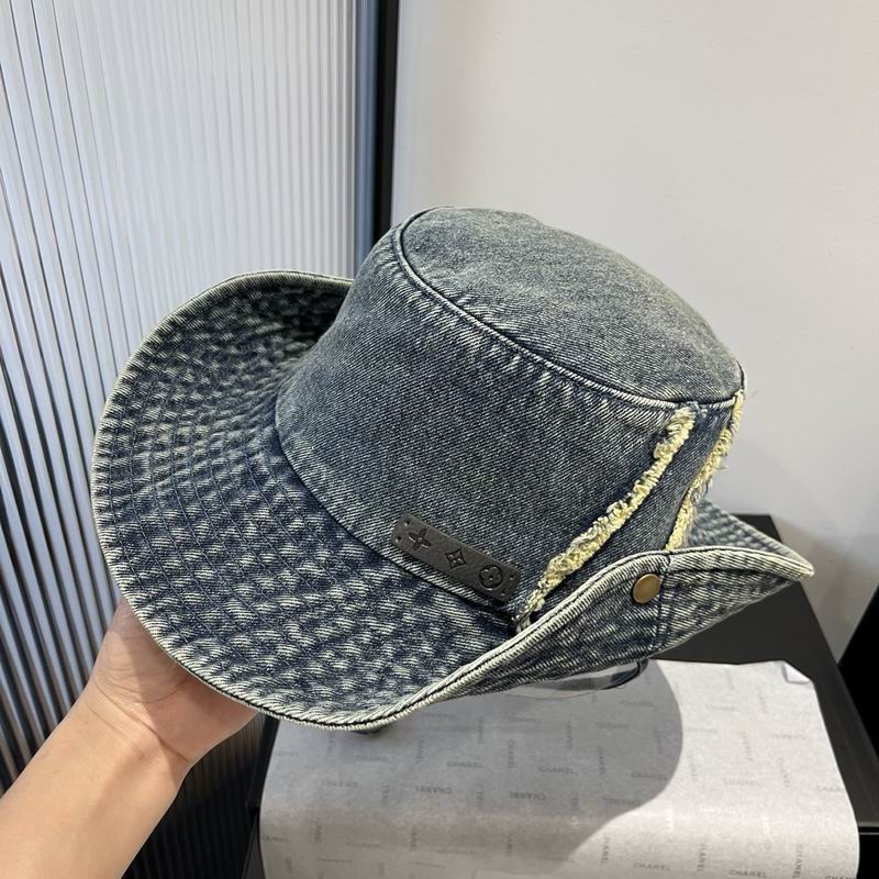 LV hat 76 (22)