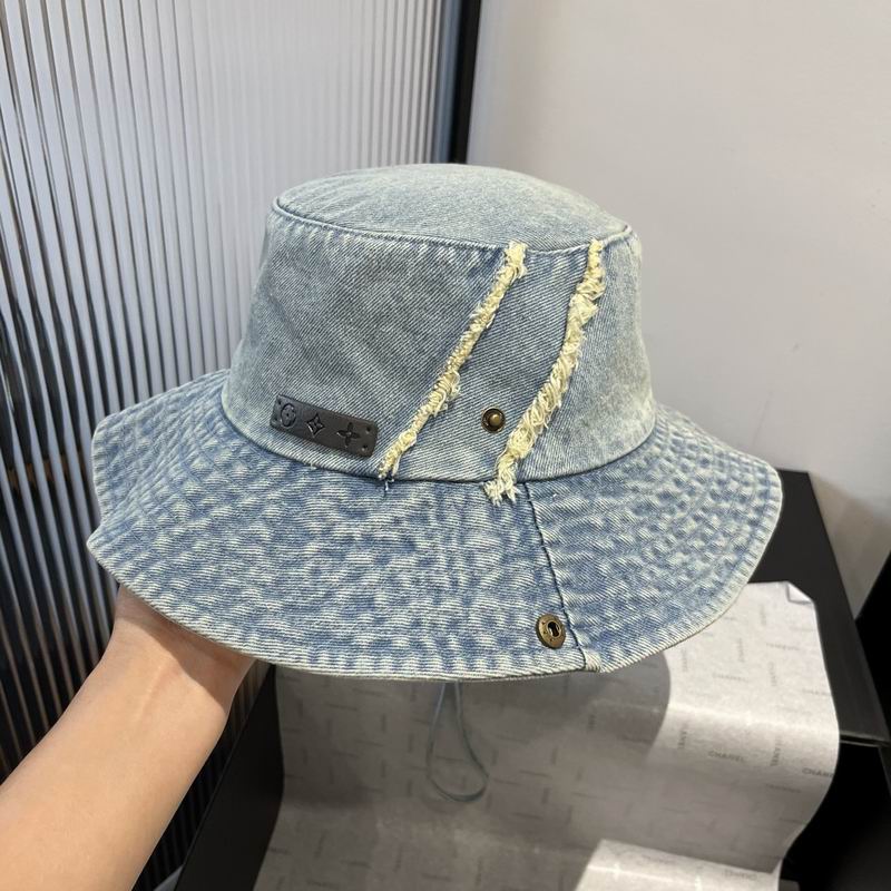 LV hat 76 (6)