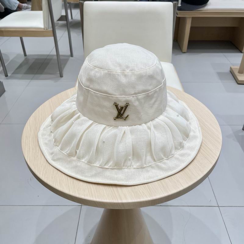 LV hat 93 (18)
