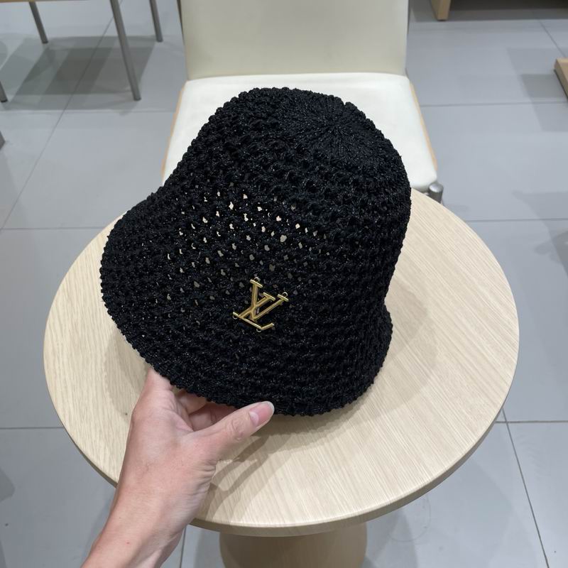 LV hat 94 (21)