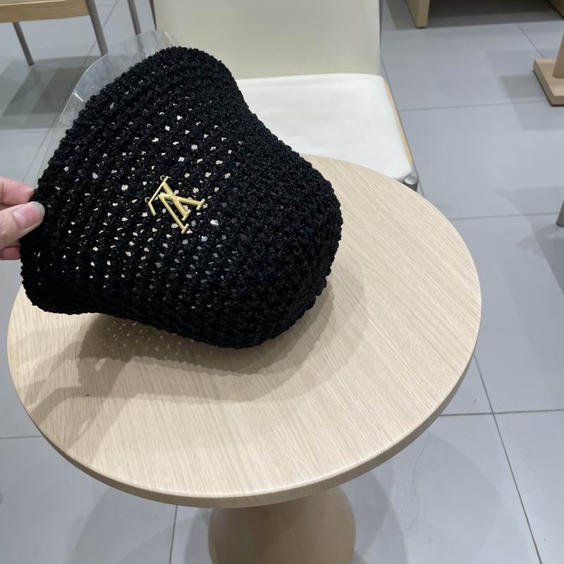 LV hat 94 (23)
