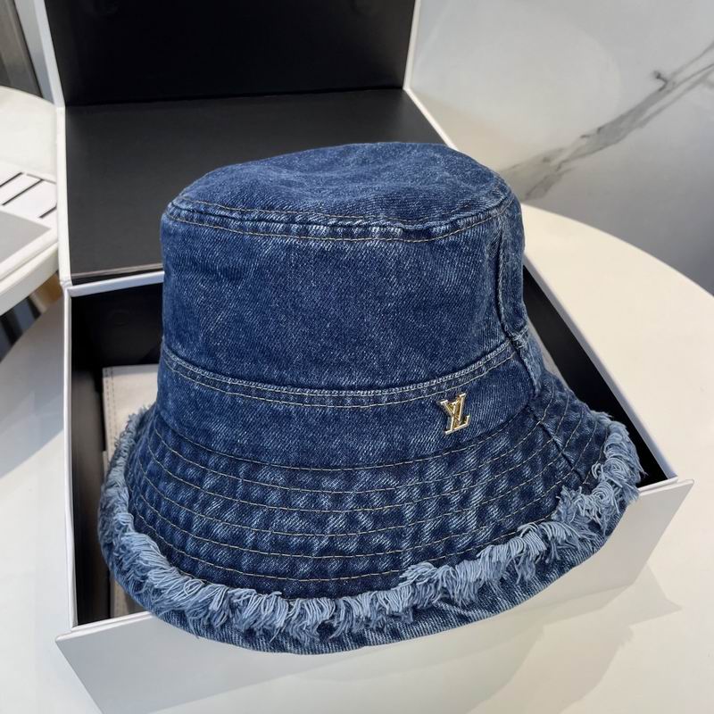 LV hat dx (11)