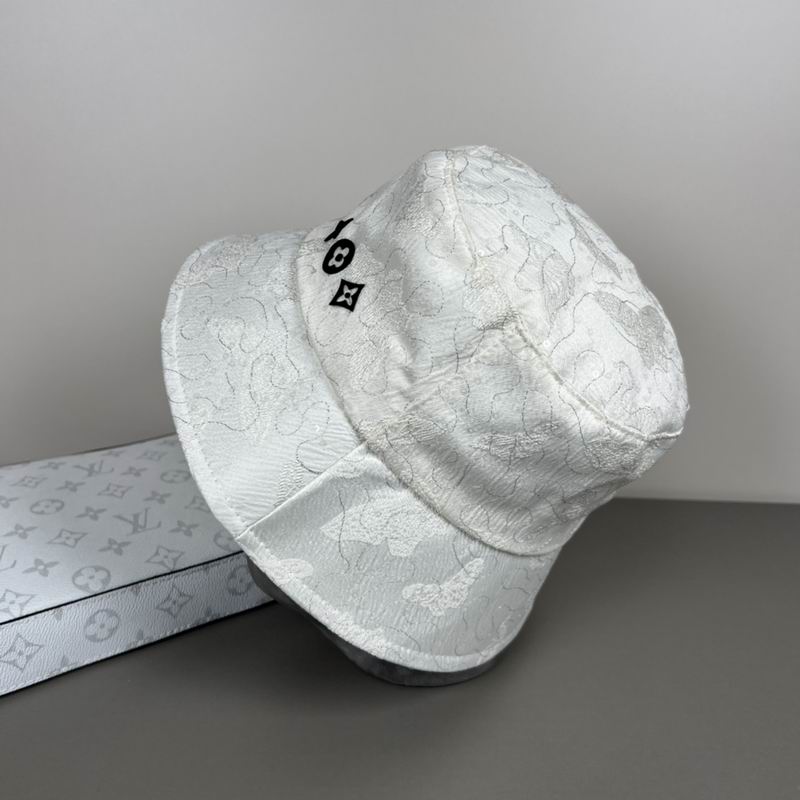 LV hat dx (114)