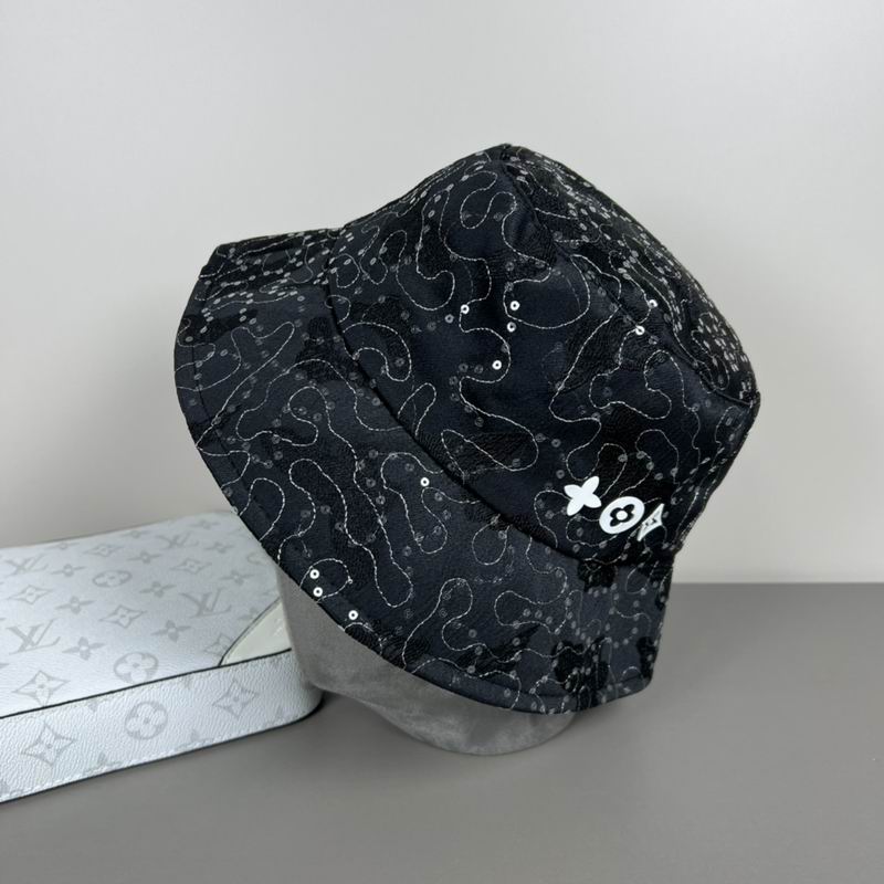 LV hat dx (123)