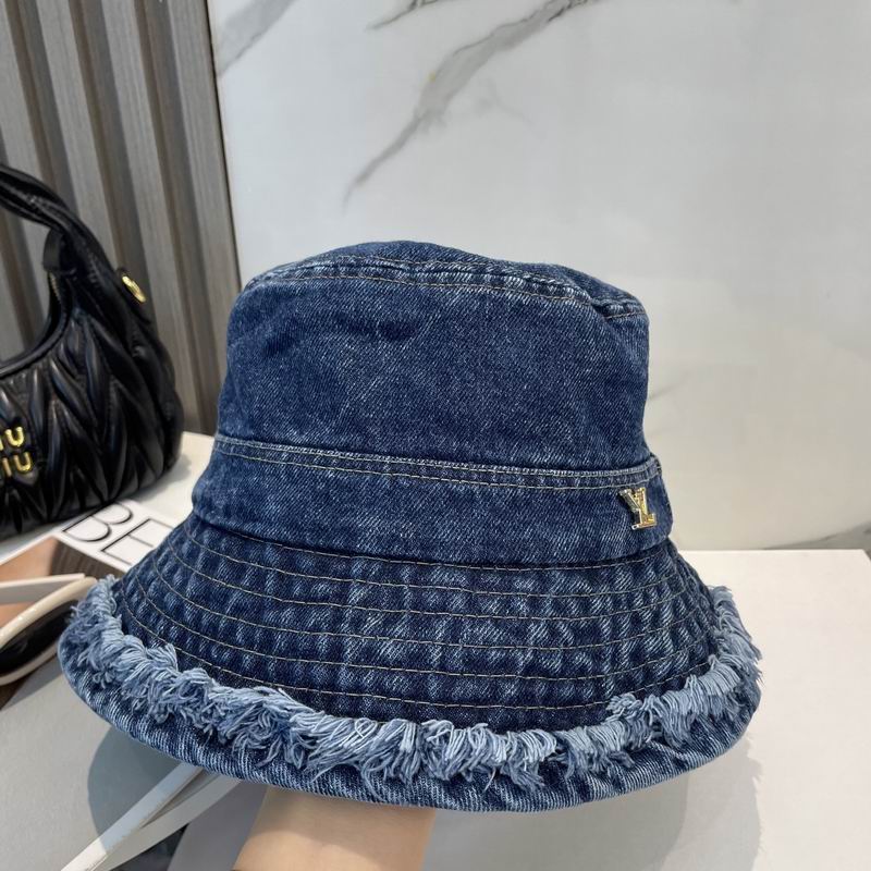 LV hat dx (13)