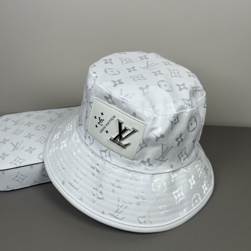 LV hat dx (14)