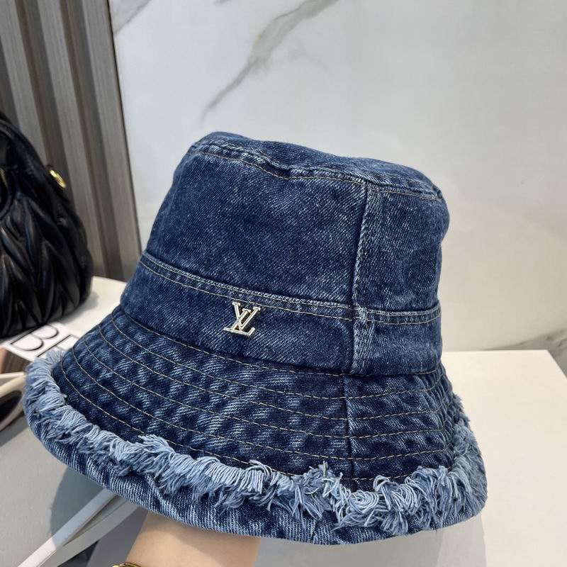 LV hat dx (16)