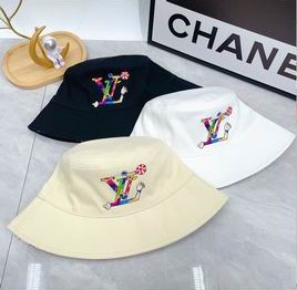 LV hat dx (18)