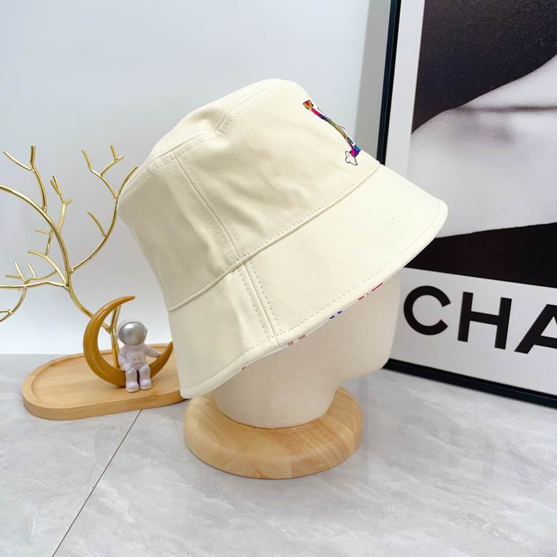 LV hat dx (24)