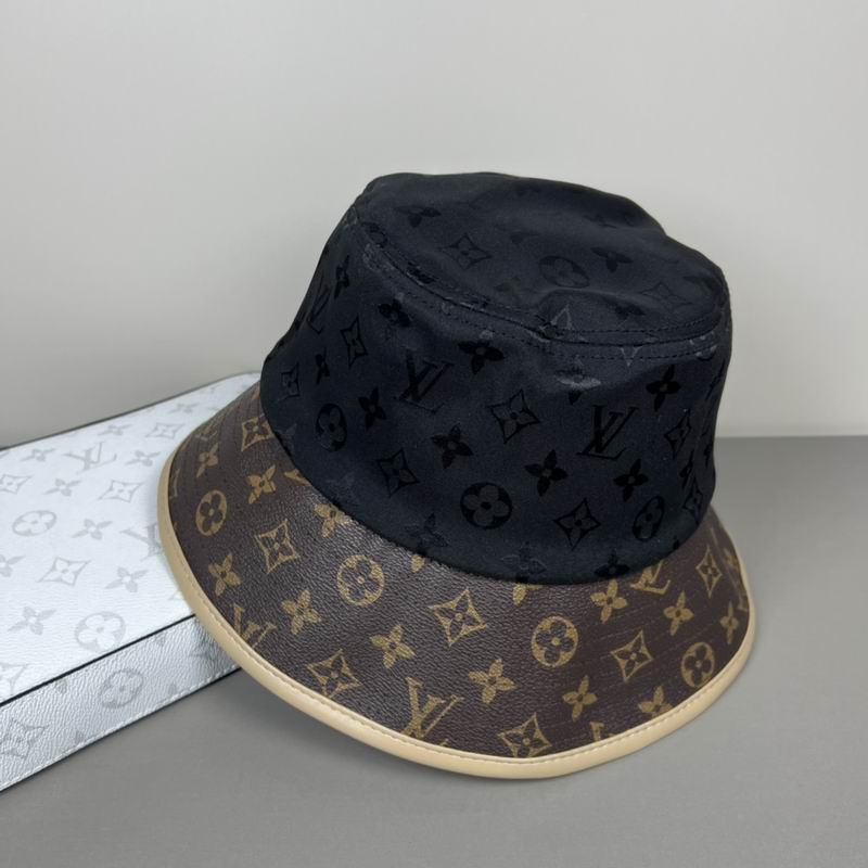 LV hat dx (24)