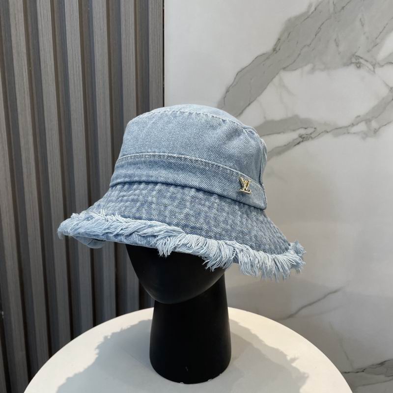 LV hat dx (26)