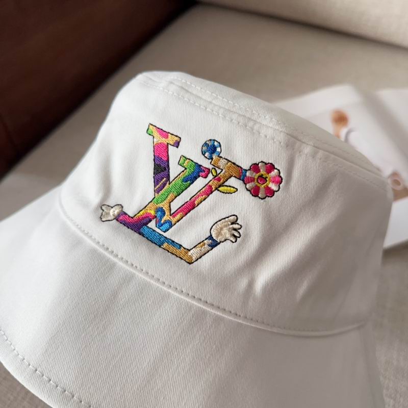 LV hat dx (29)