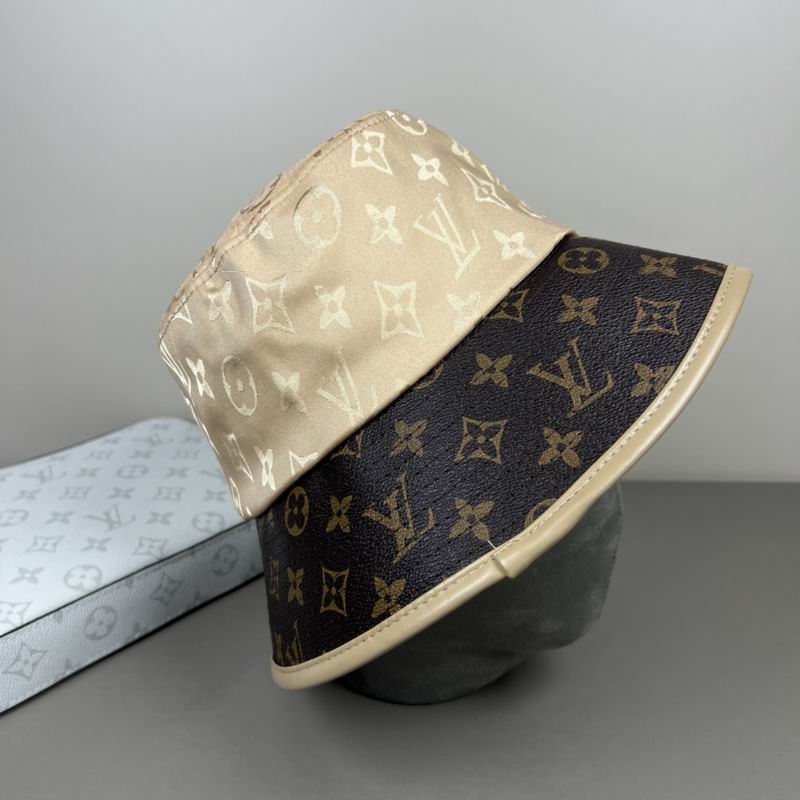 LV hat dx (34)