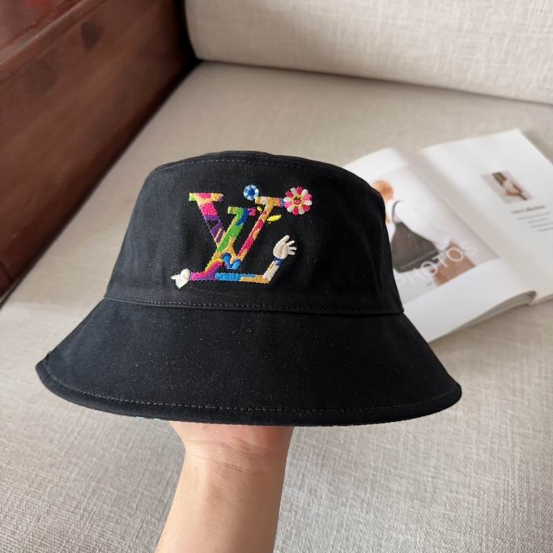 LV hat dx (50)