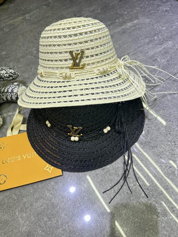 LV hat dx (50)