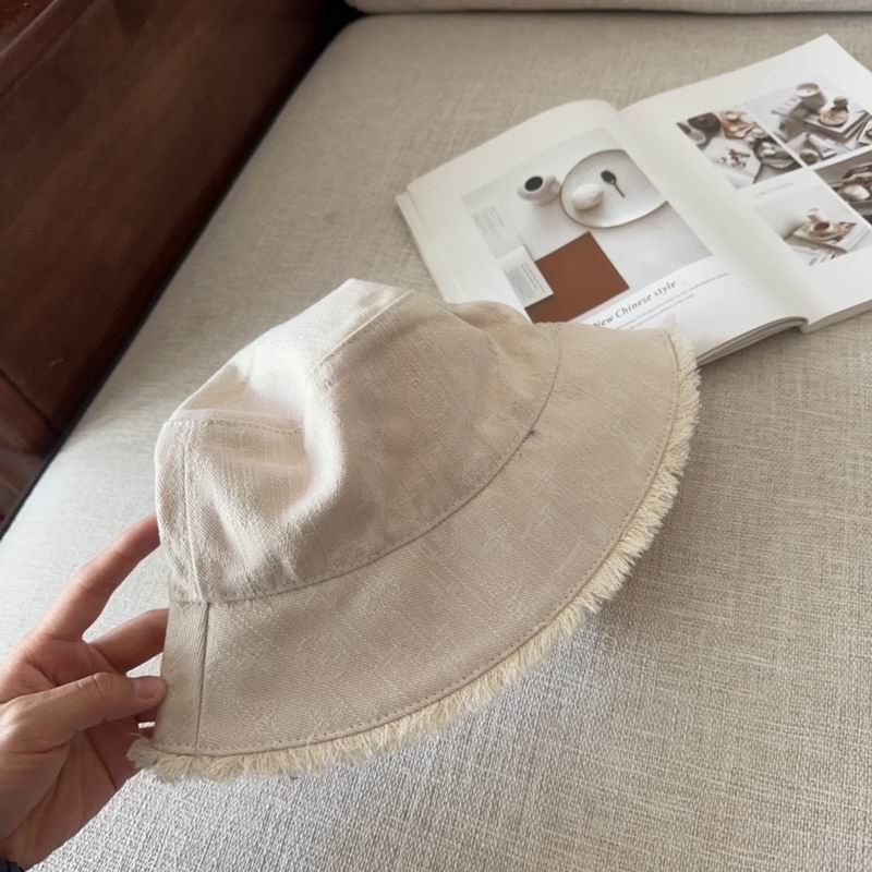 LV hat dx (58)
