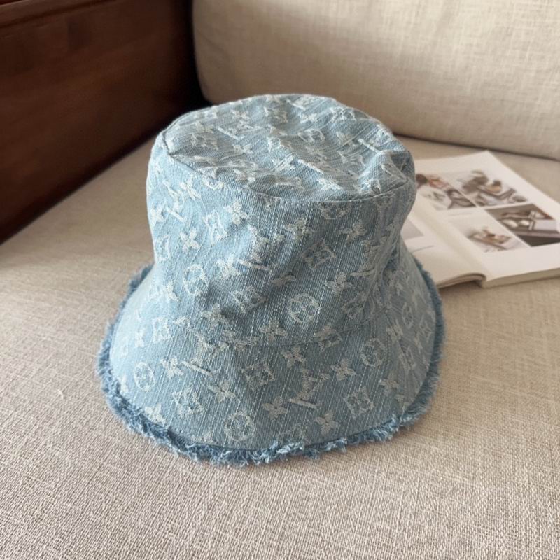 LV hat dx (77)