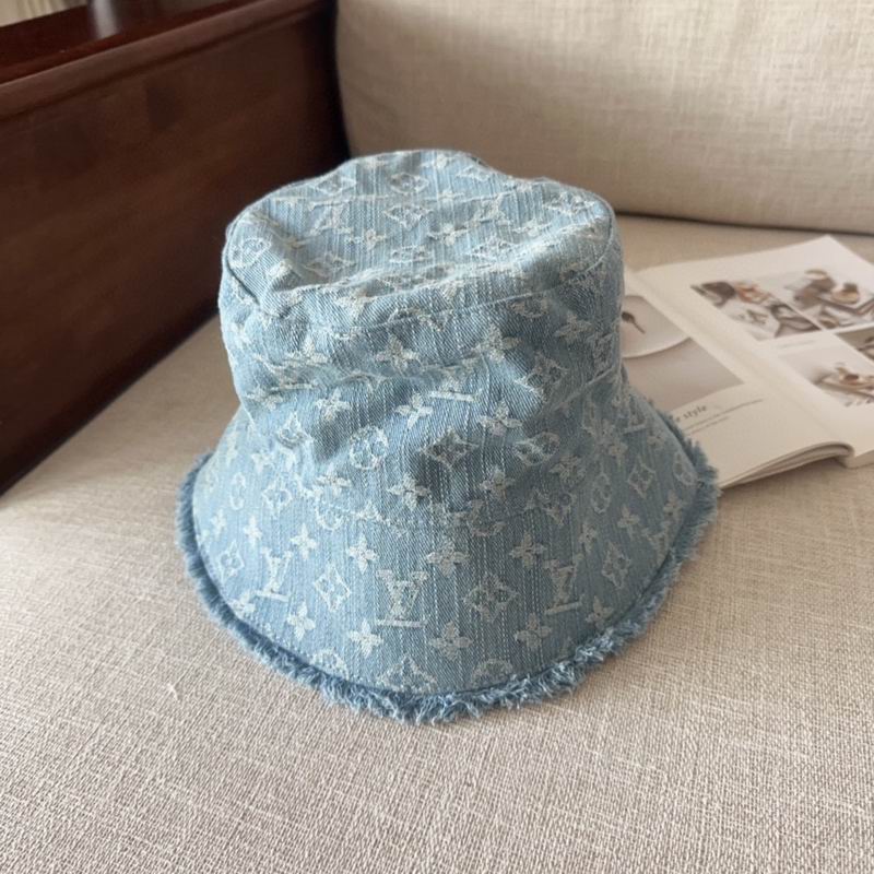 LV hat dx (80)