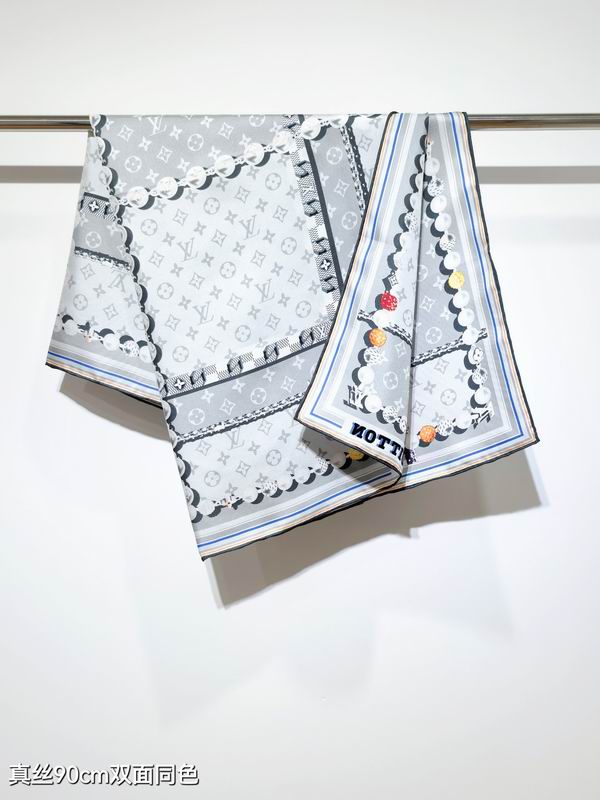 LV silk Scarf 90X90cm E02 (12)