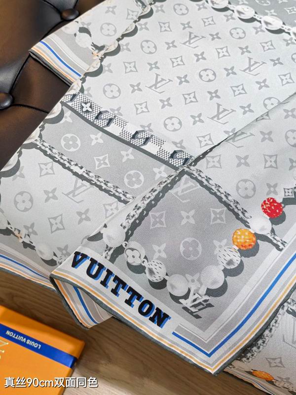 LV silk Scarf 90X90cm E02 (14)