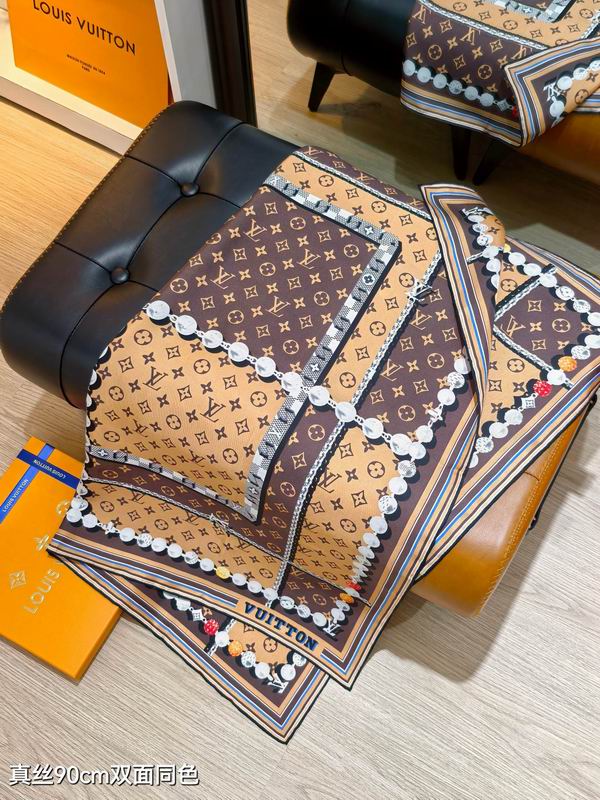 LV silk Scarf 90X90cm E02 (6)