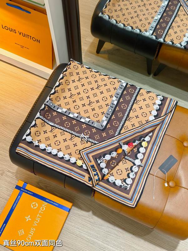 LV silk Scarf 90X90cm E02 (7)