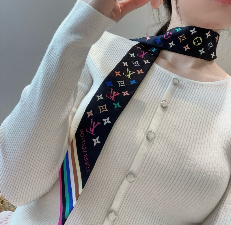 LV silk ribbon hm (108)