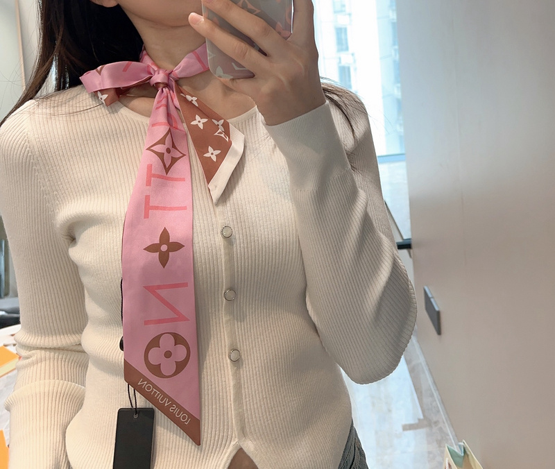 LV silk ribbon hm (72)