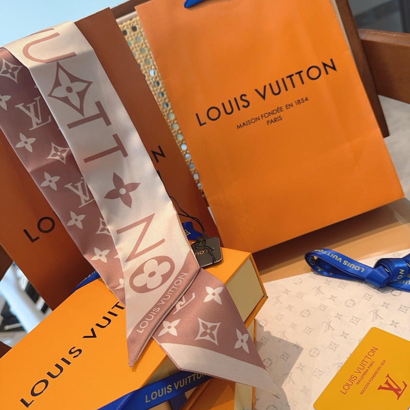 LV silk ribbon hm (80)