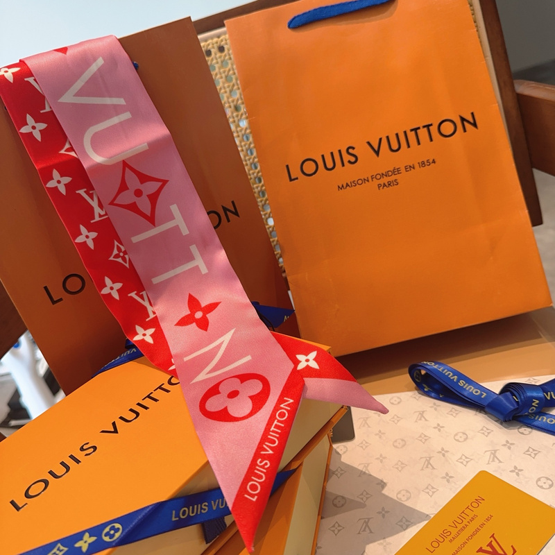 LV silk ribbon hm (83)