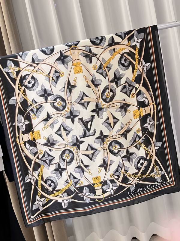 LV silk scarf 180X90cm E14 (4)