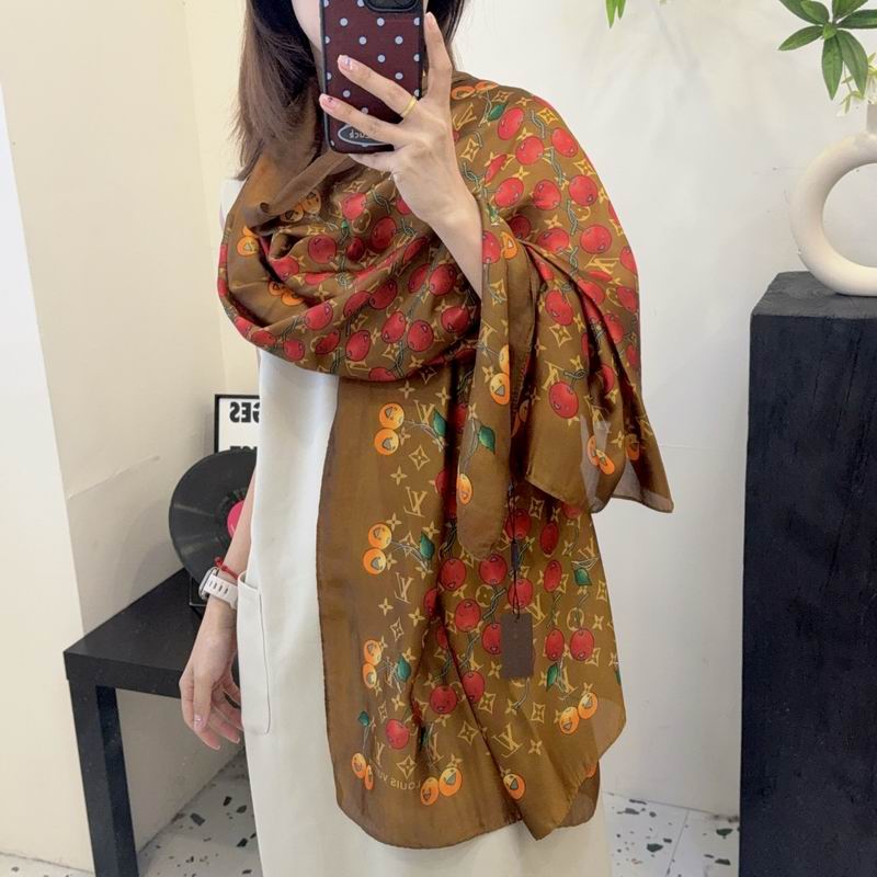 LV silk scarf 90-180cm E19 (6)
