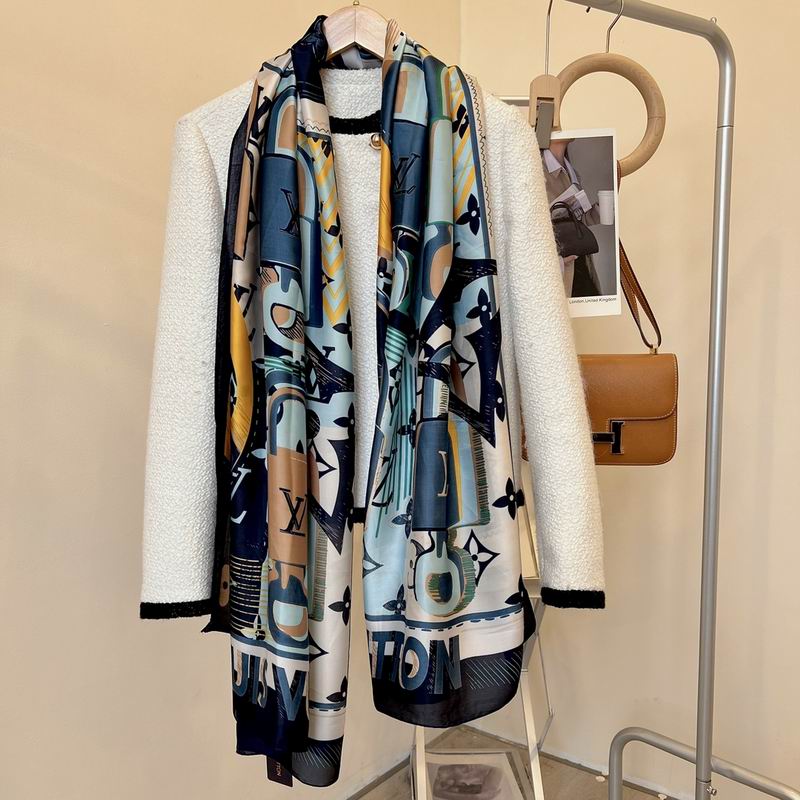 LV silk scarf 90-180cm E33 (10)
