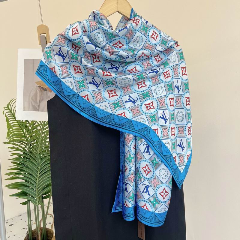 LV silk scarf 90-180cm E43 (16)