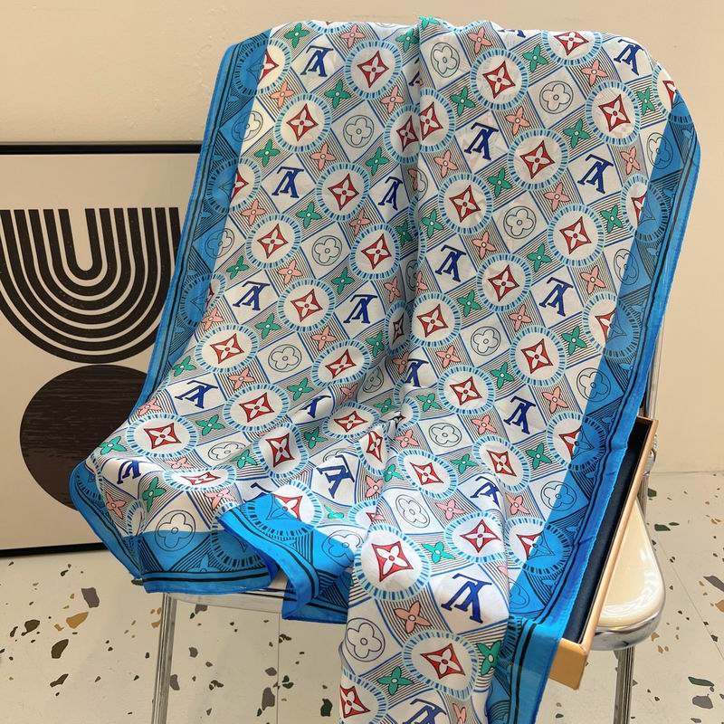 LV silk scarf 90-180cm E43 (19)