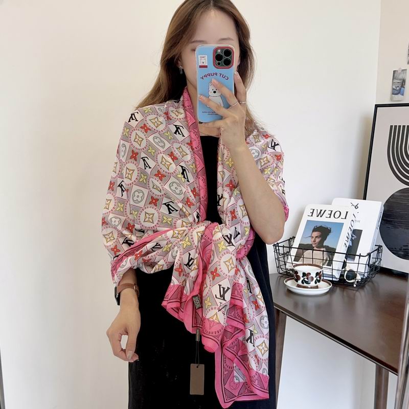 LV silk scarf 90-180cm E43 (8)