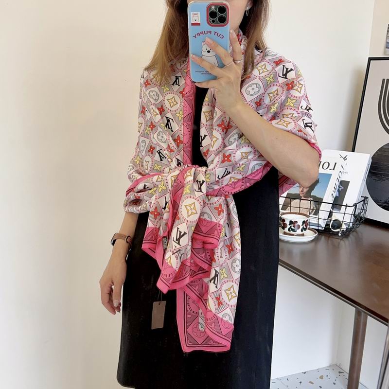 LV silk scarf 90-180cm E43 (9)