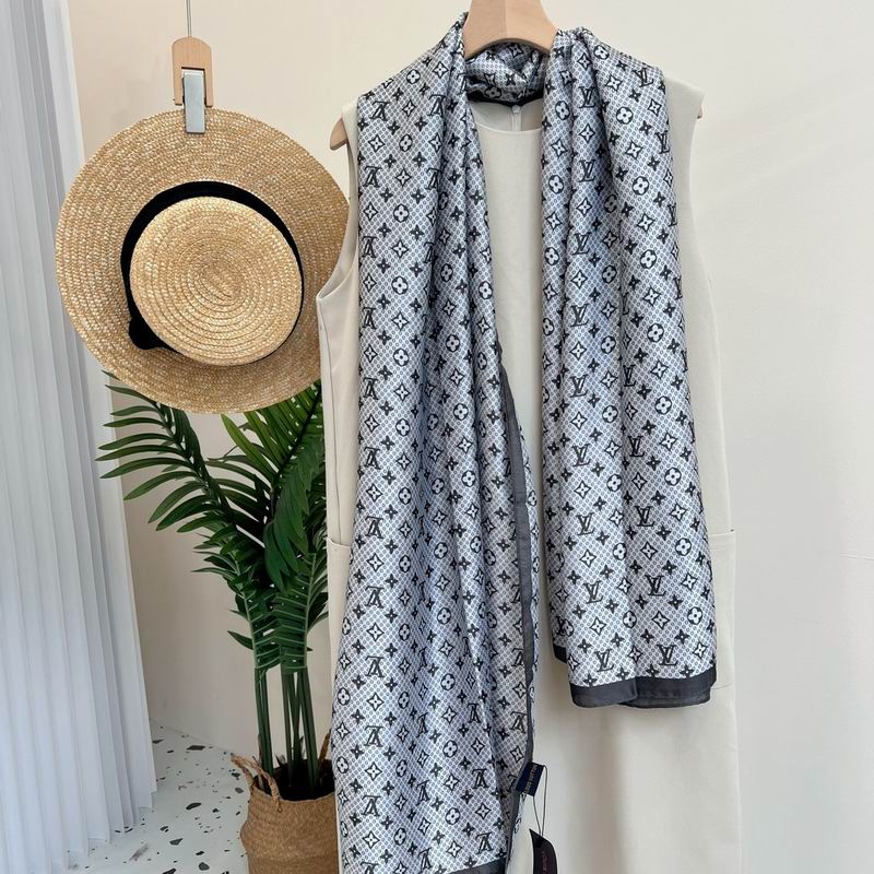 LV silk scarf 90-180cm E56 (14)