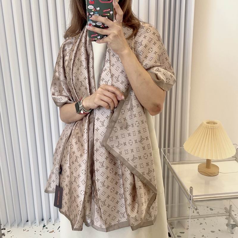 LV silk scarf 90-180cm E56 (16)