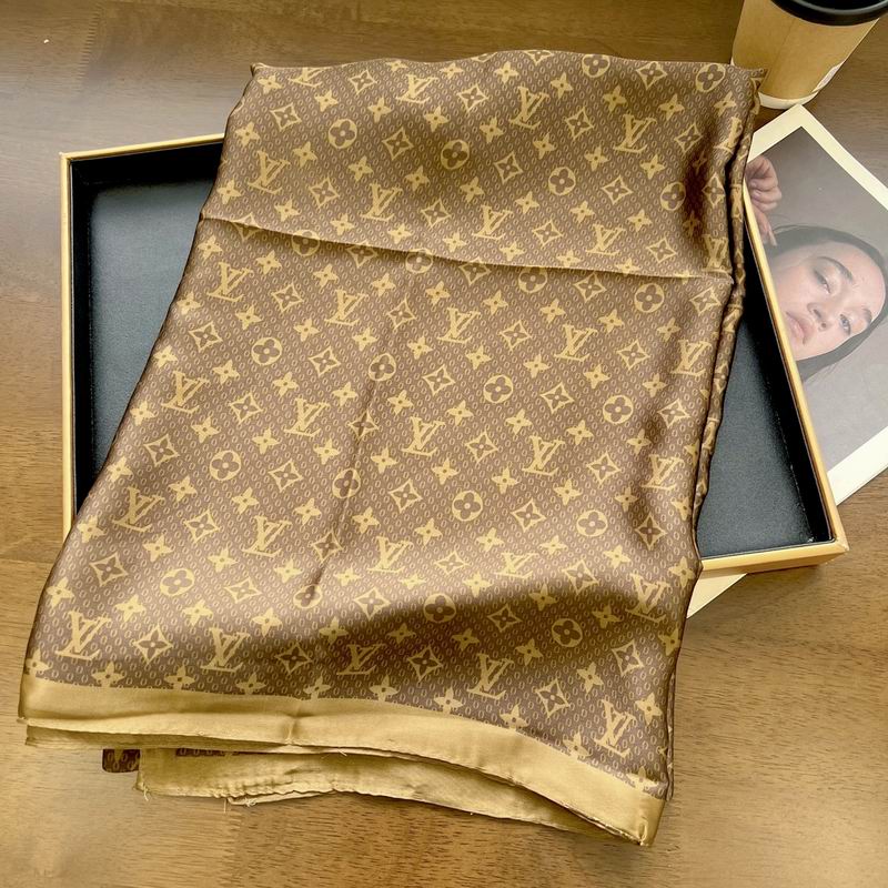 LV silk scarf 90-180cm E56 (7)