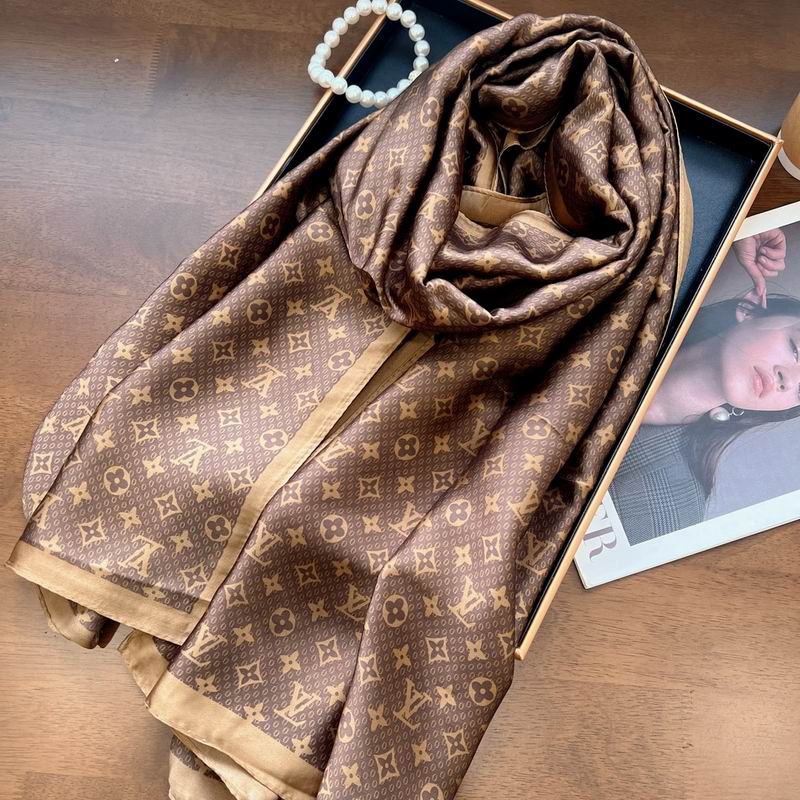 LV silk scarf 90-180cm E56 (8)