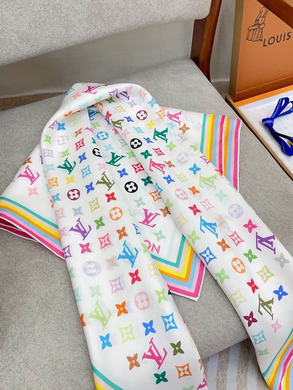 LV silk scarf 90X90cm E16 (12)