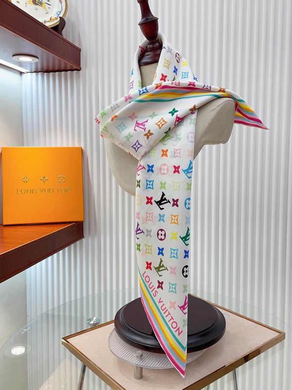 LV silk scarf 90X90cm E16 (8)