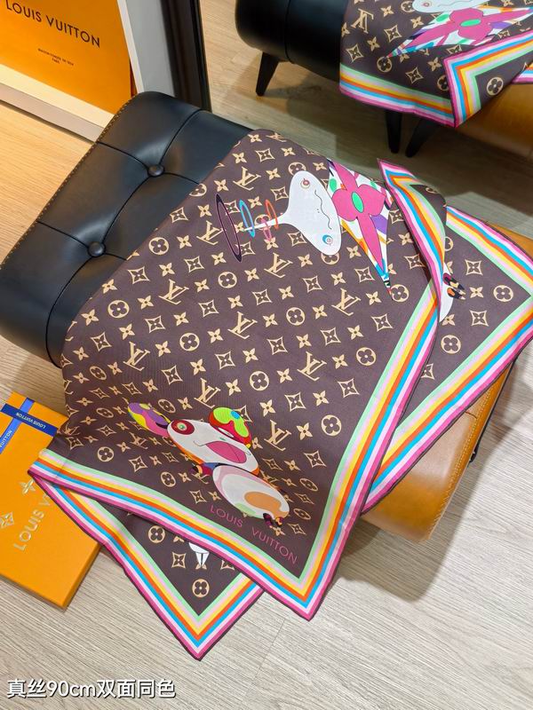 LV silk scarf 90X90cm E22 (17)
