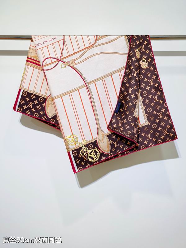 LV silk scarf 90X90cm E74 (3)