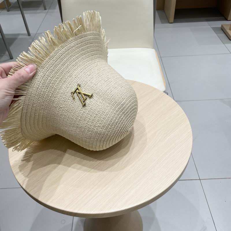 LV top hat (33)