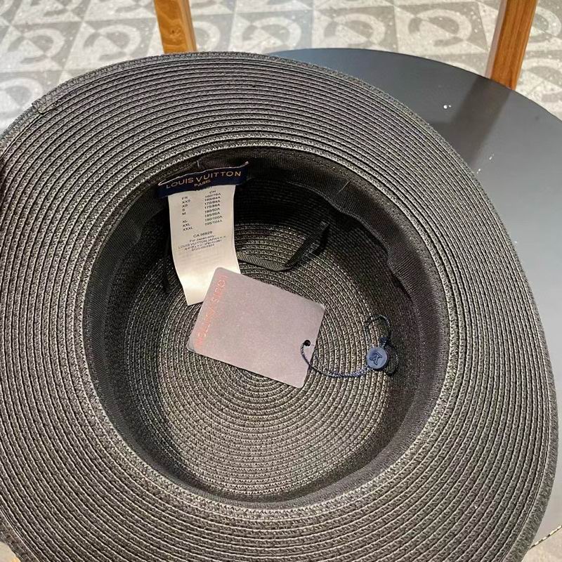 LV top hat 106 (19)
