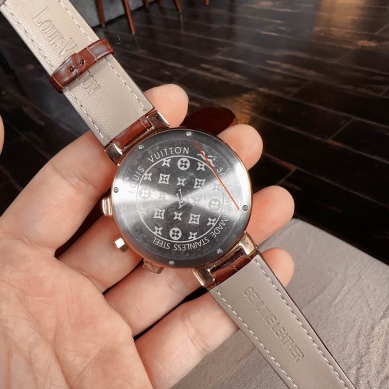 LV watch 26 (1)
