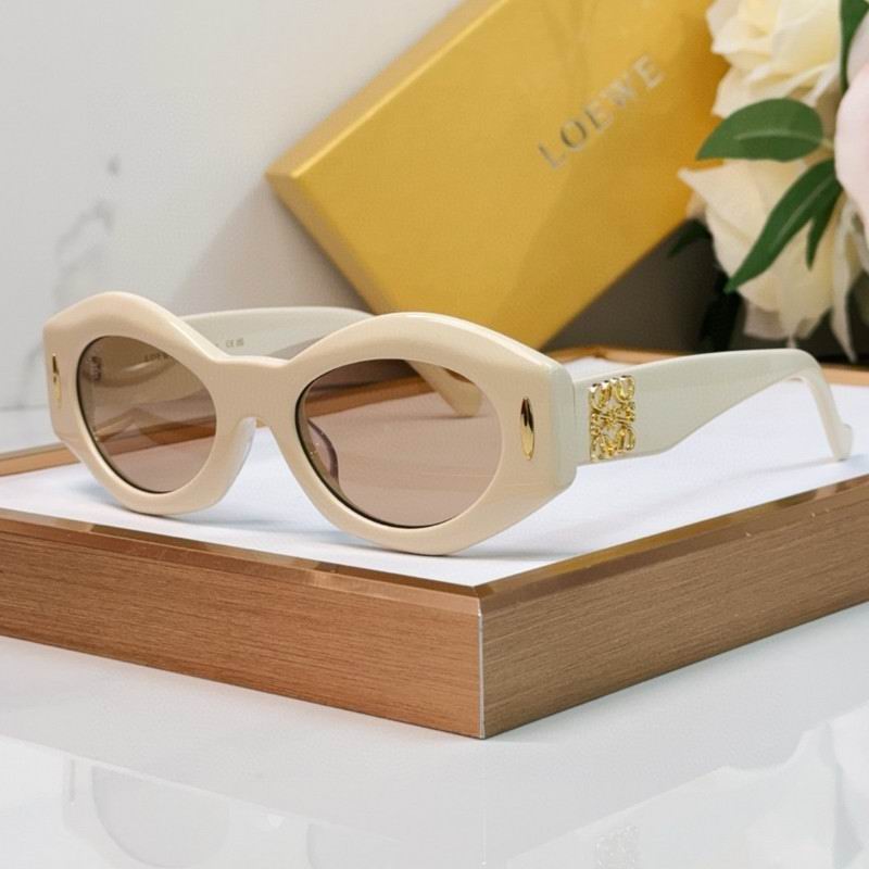 Loewe Glasses 03smh44 (3)