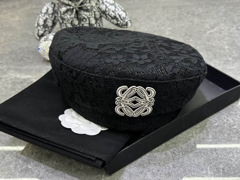 Loewe beret dx (6)